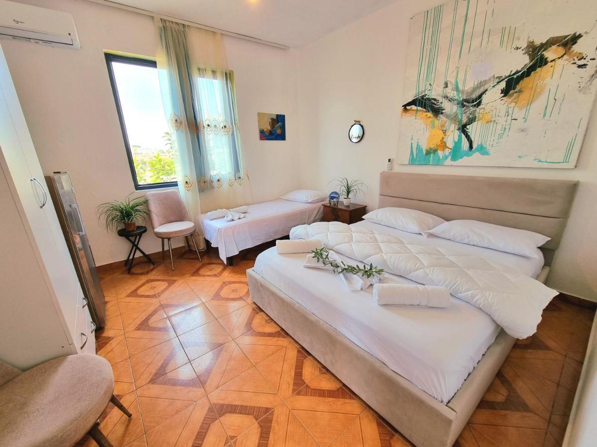 Guest House Vila Elezi Дуррес Экстерьер фото