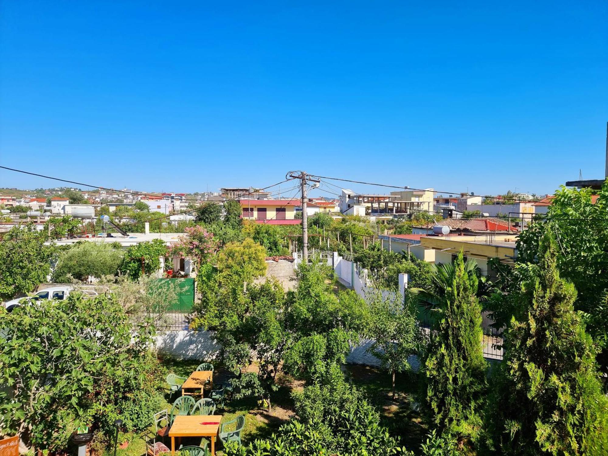Guest House Vila Elezi Дуррес Номер фото